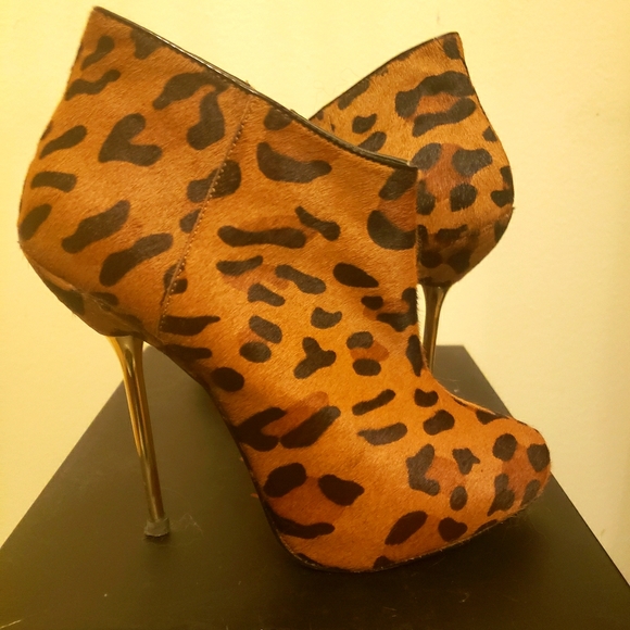 Leopard Pony Fur Stiletto Ankle Boots - Picture 1 of 8
